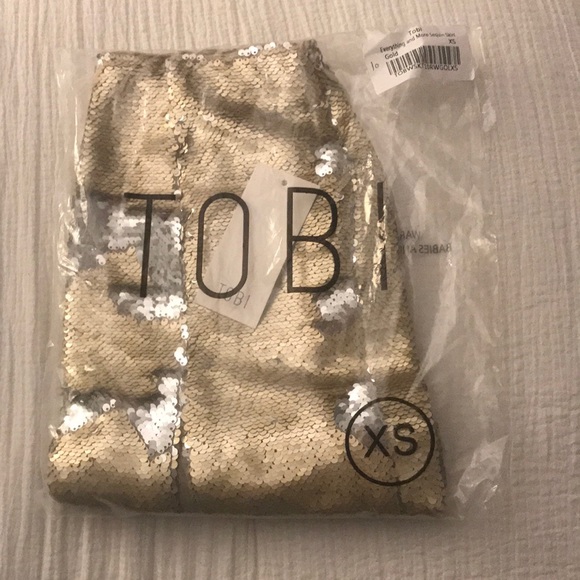 Gold Sequin Skirt- Perfect for NYE! - Picture 3 of 3